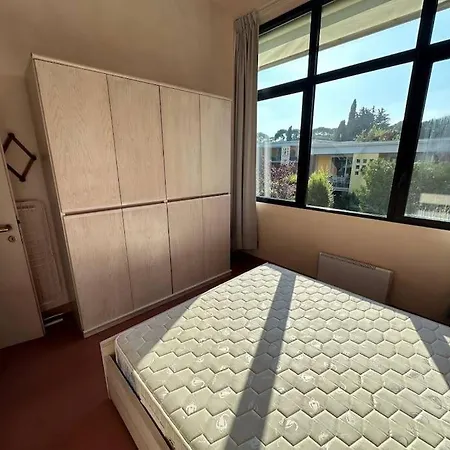 Appartamento Lake Oasis With Pool Old